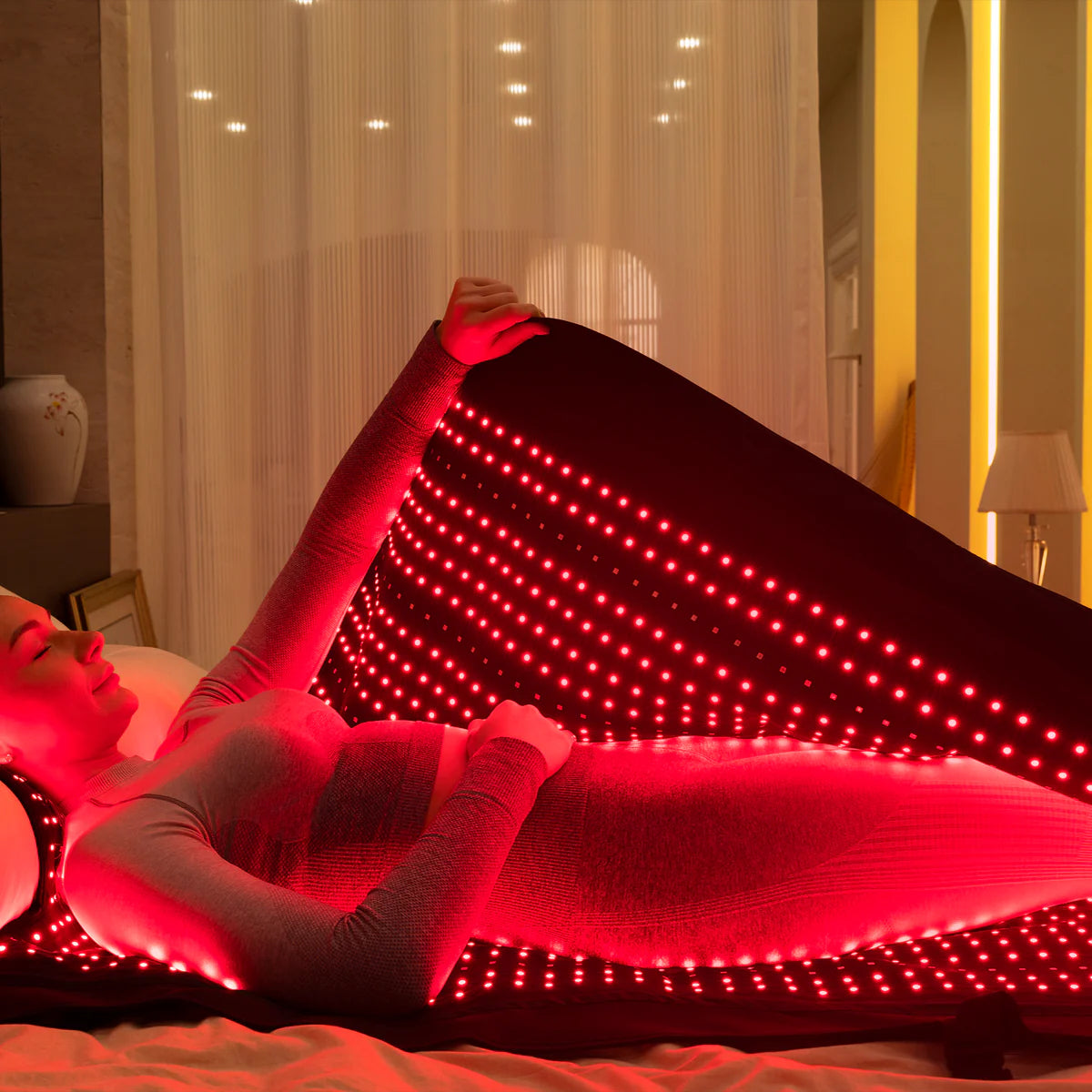 Emellia Red and Infrared Light Therapy Bag for Full Body